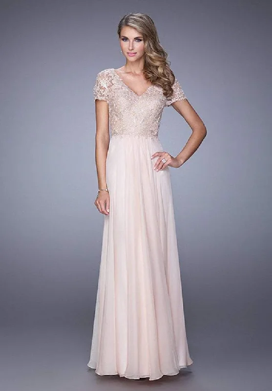 La Femme - Lace Short Sleeves Fitted Evening Dress 21632SC - 1 pc Light Apricot in Size 6 Available Fashion-forward party dresses