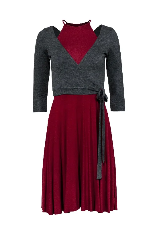 Bailey 44 - Red High-Neck Fitted Dress w/ Gray Side-Tie Cardigan Sz XS Chic unclassified dresses