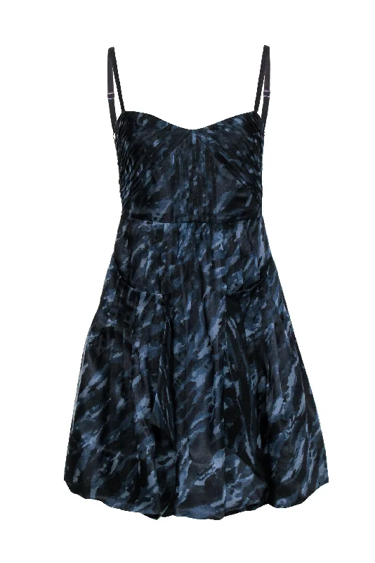 BCBG Max Azria - Dusty Blue & Black Marble Pleated A-Line Dress Sz 0 Designer unclassified dresses