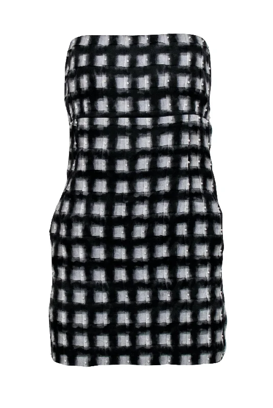 Chanel - Black & White Textured Silk Strapless Dress w/ Pearls Sz 6 Denim unclassified dresses