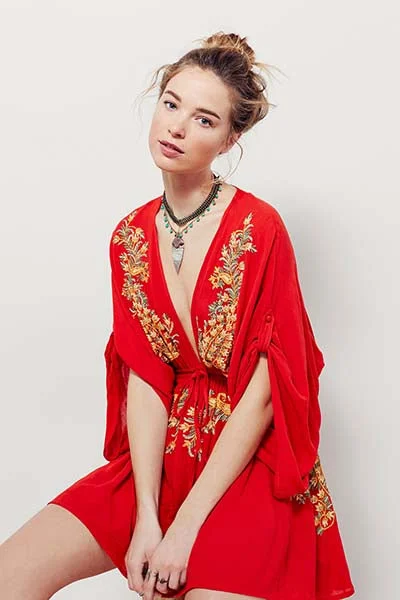 FREE PEOPLE Pretty Pineapple Dress Embroidered Wrap unclassified dresses